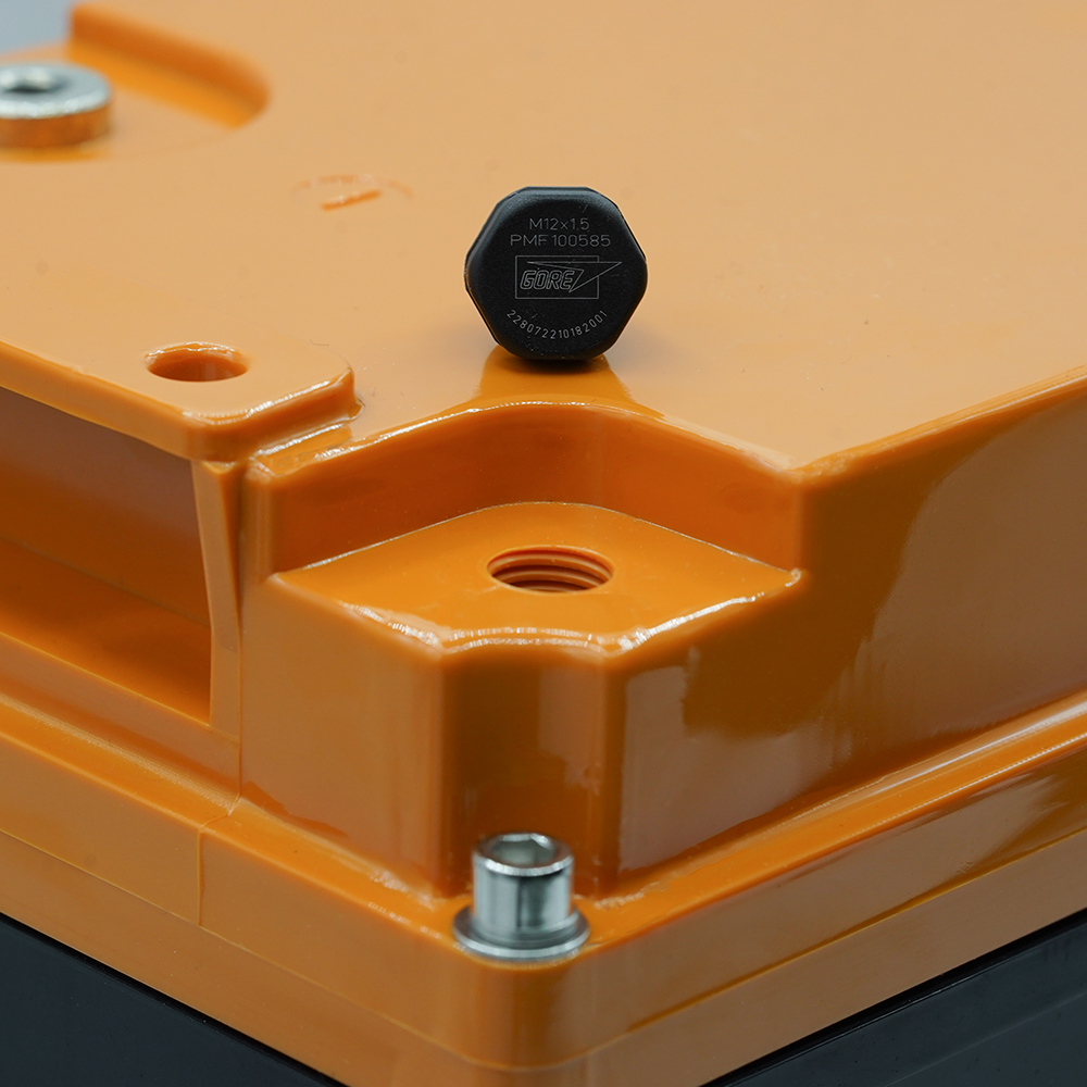 LIONTRON LiFePO4 12,8V 150Ah LXArctic smart BMS mit Bluetooth, Marine IP67 – Bild 4